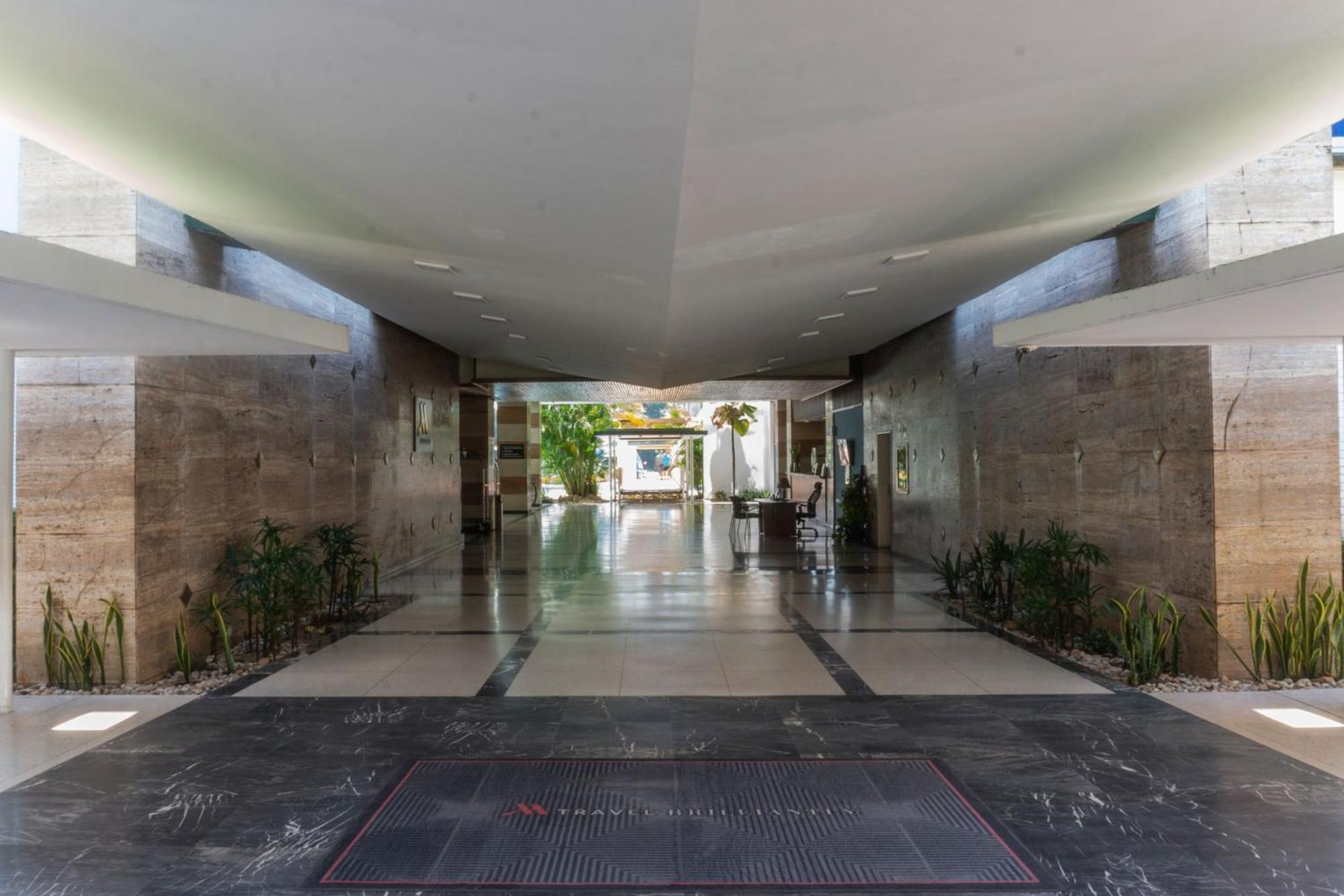 Marriott Maracay Golf Resort Exteriör bild